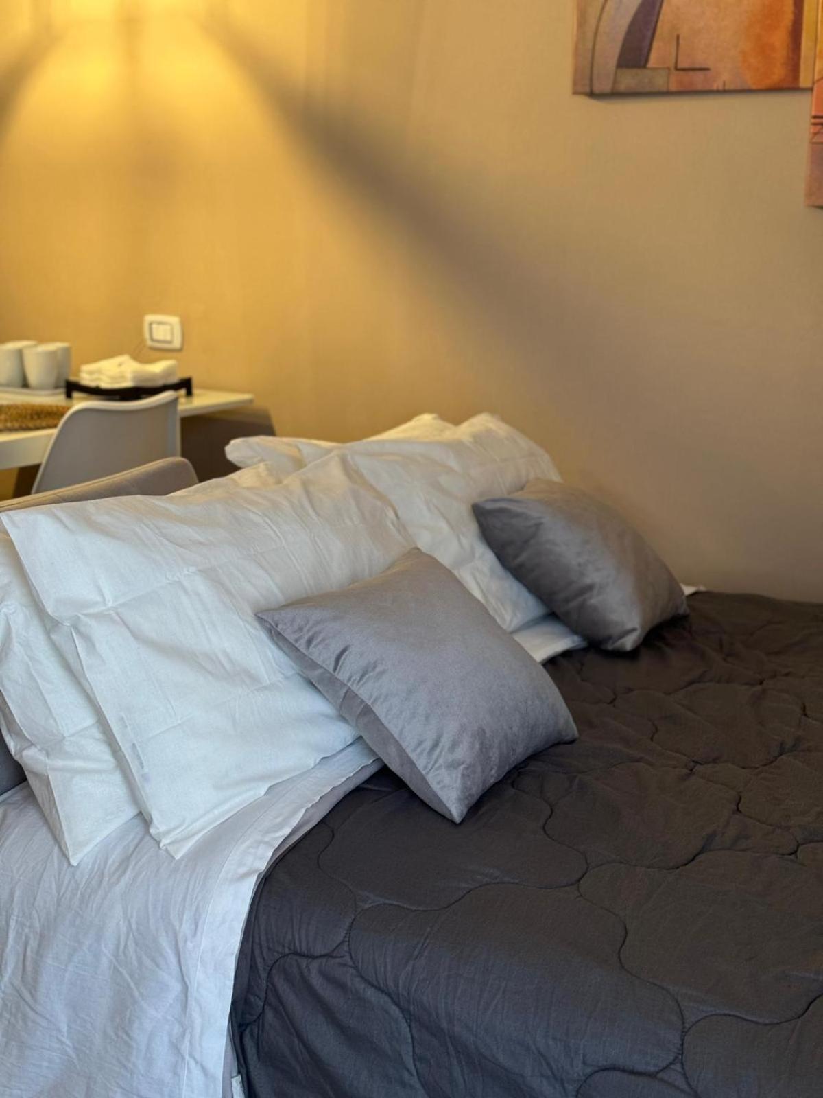 Verdi Apartments 卡塔尼亚 外观 照片