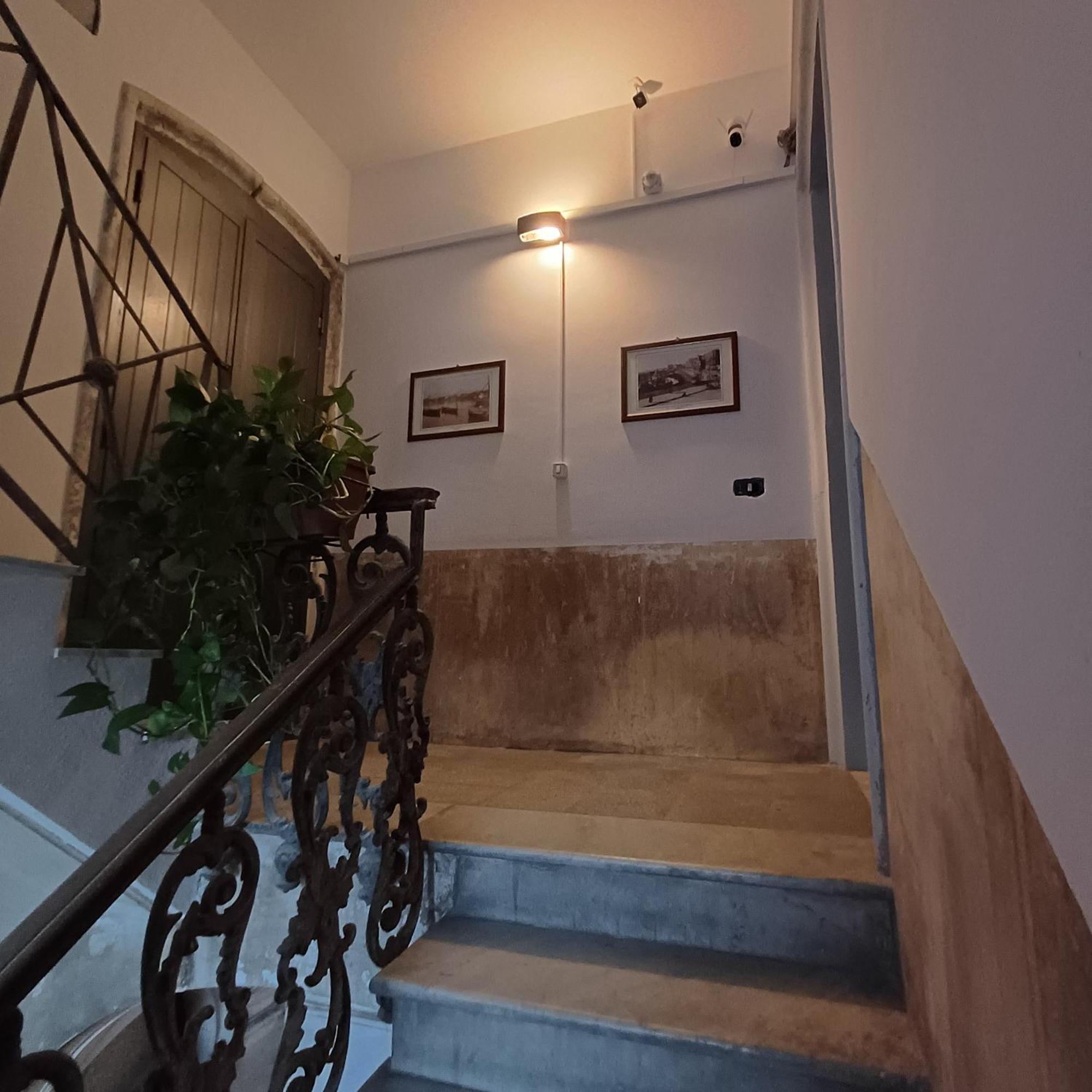 Verdi Apartments 卡塔尼亚 外观 照片